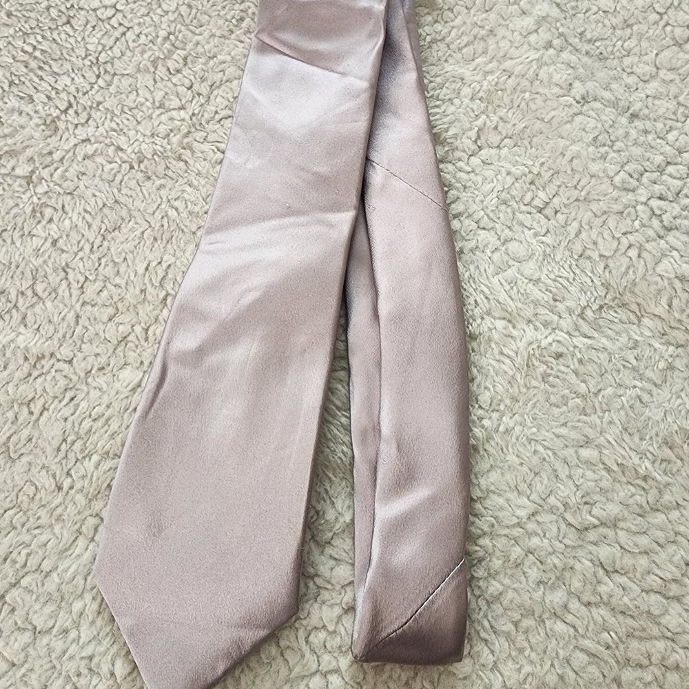 Jos A Bank Men's Tie - Reserve Collection
